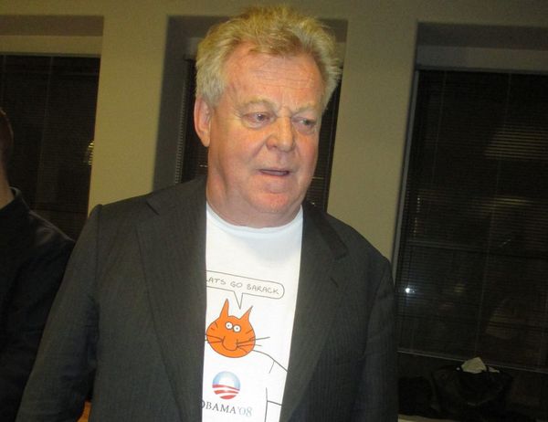 Colin MacCabe in a Chris Marker CATS GO BARACK T-shirt